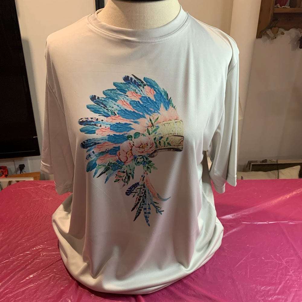 Graphic tee